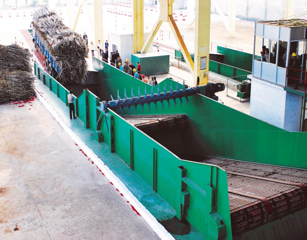 自動(dòng)卸蔗輸送機(jī)